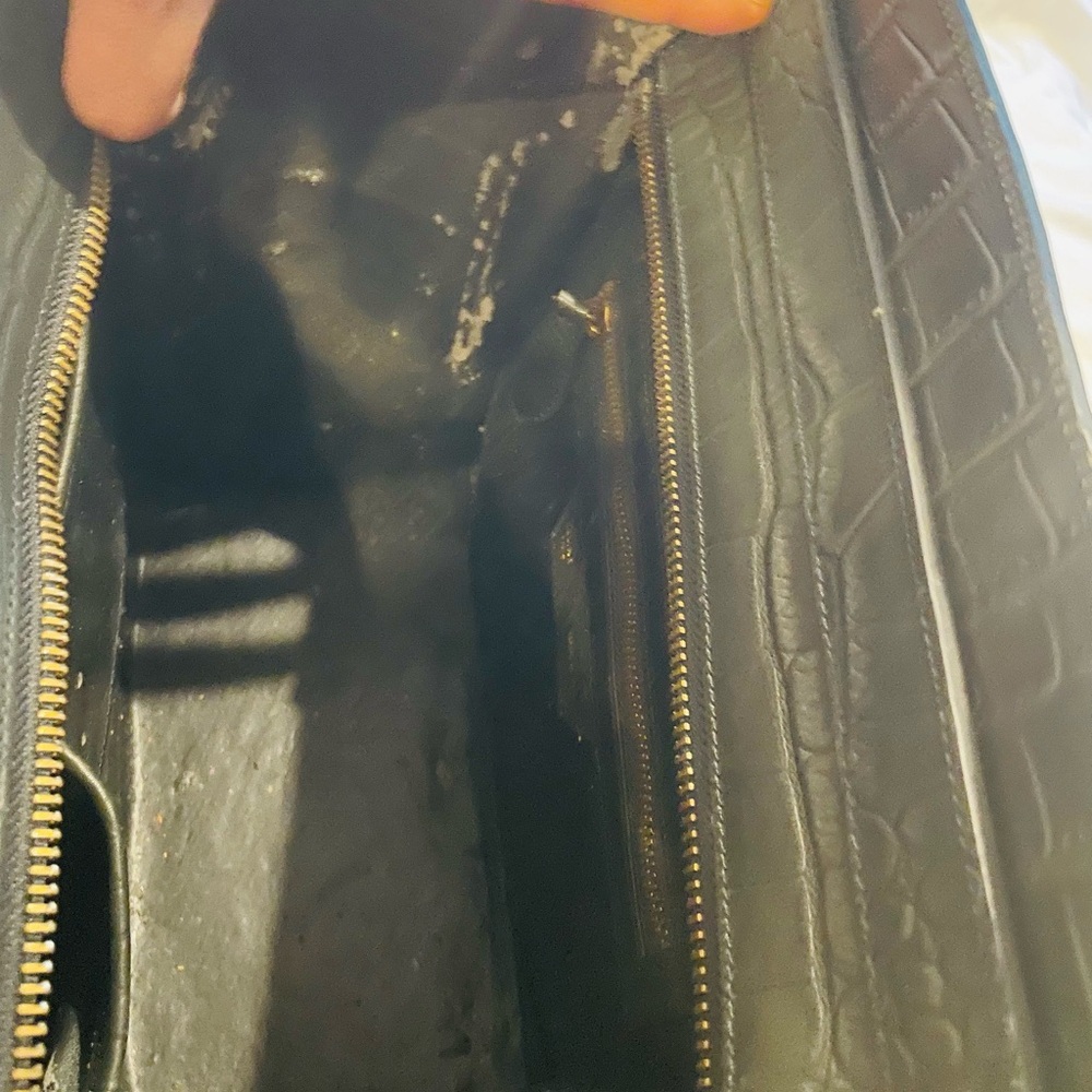 Celine Black Croc-Embossed BagCeline Crocodile Embossed Leather Bag - Picture 7 of 14